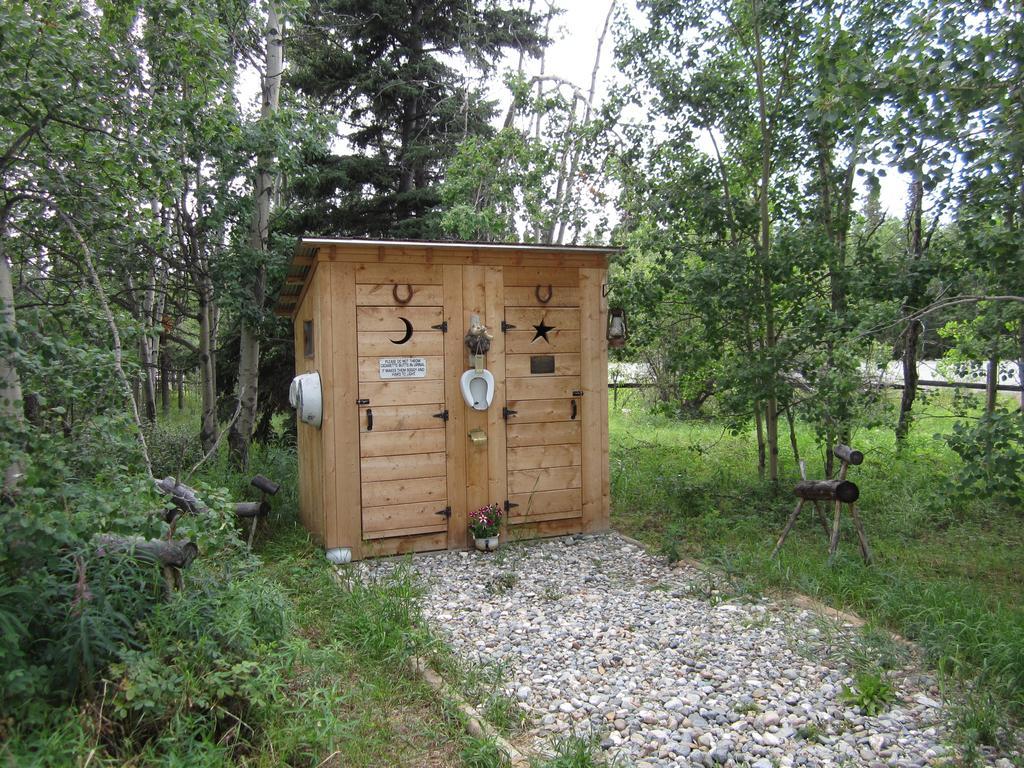 Six Mile River Resort Tagish Esterno foto